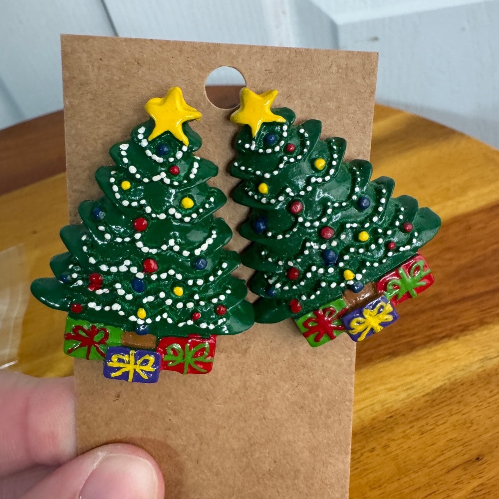 Vintage handmade Christmas‎ tree stud earrings